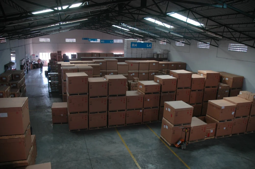 warehouse-rental-services-1000x1000